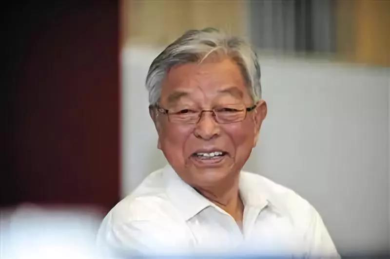 褚时健：我90岁还在奋斗，你有什么资格放弃？