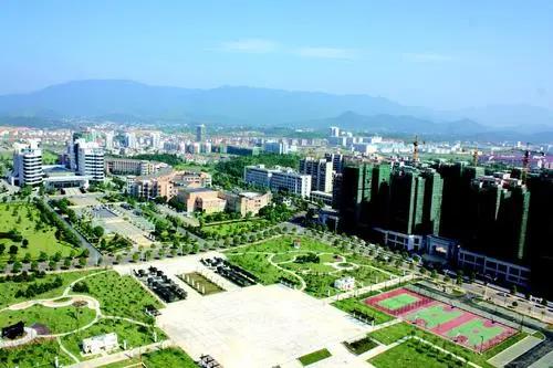 “土地闲置费≠土地滞纳金”是否可以税前扣除？